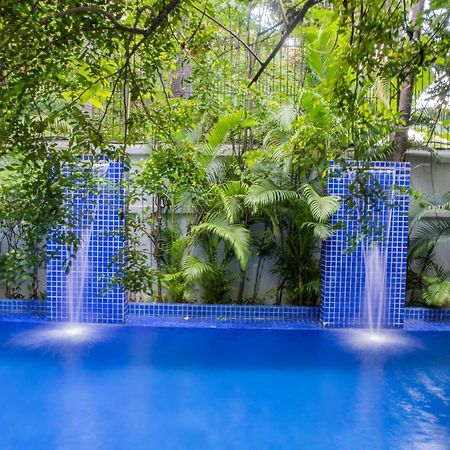 La Rose Suites Phnom-Penh Buitenkant foto