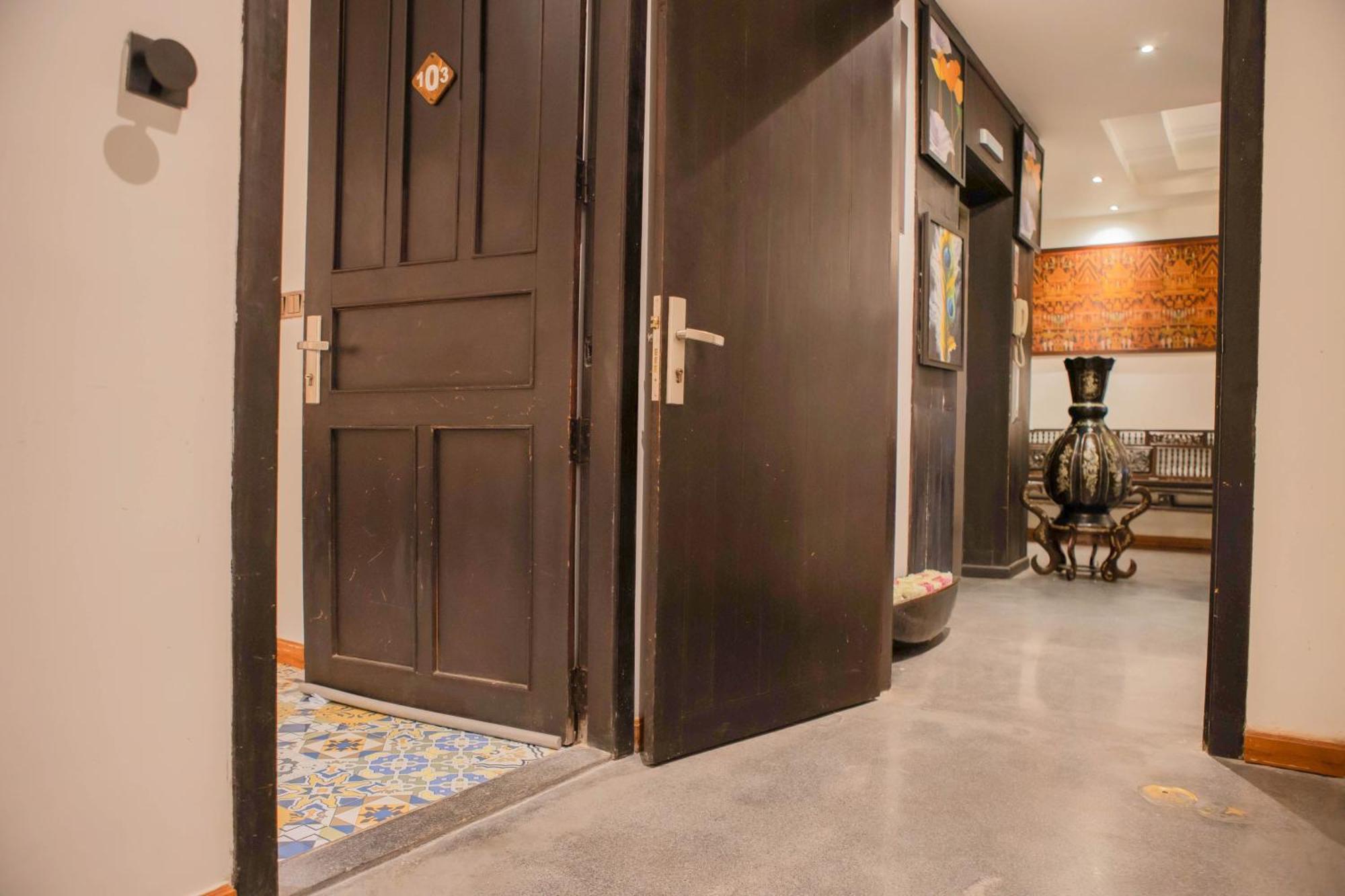 La Rose Suites Phnom-Penh Buitenkant foto