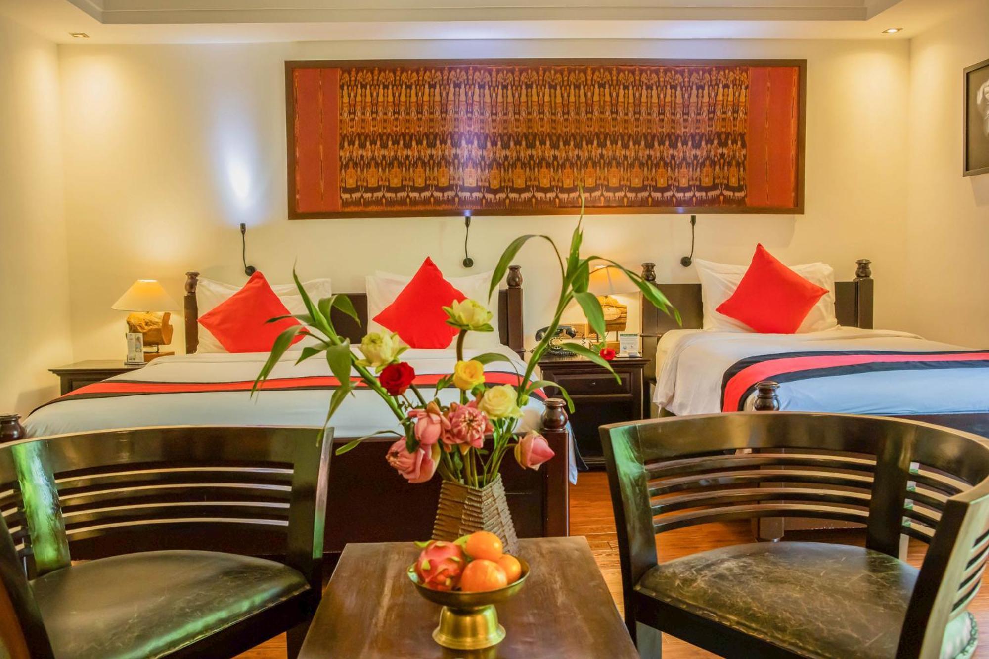 La Rose Suites Phnom-Penh Buitenkant foto