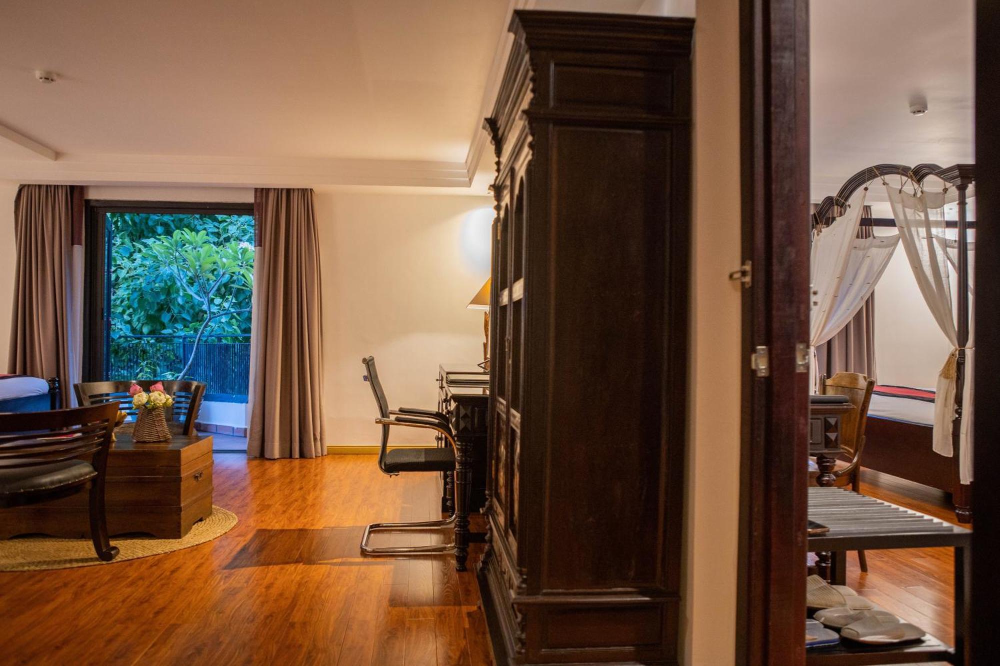 La Rose Suites Phnom-Penh Buitenkant foto