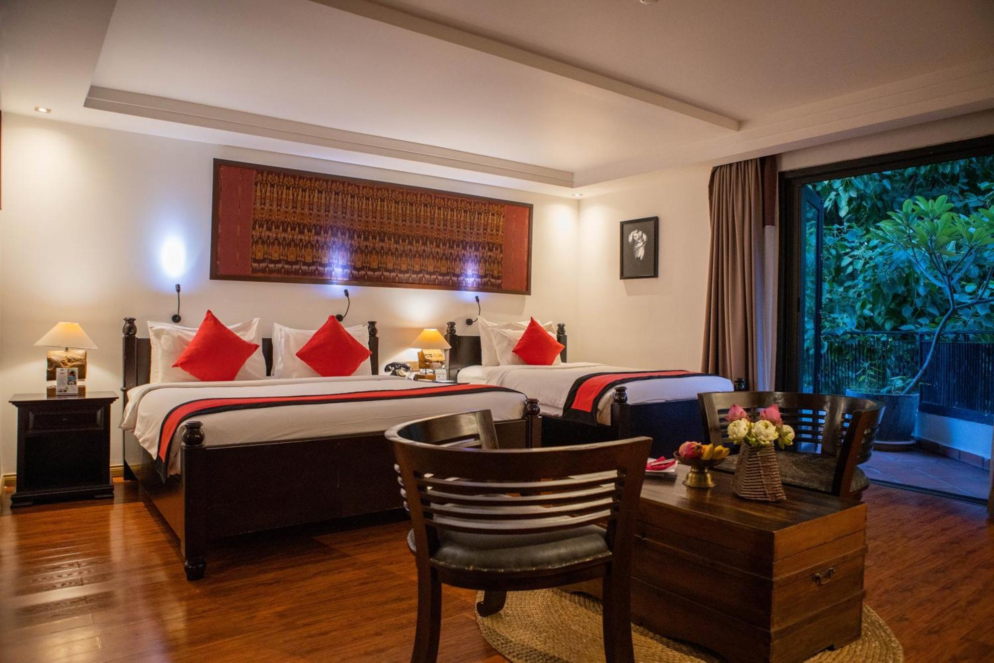 La Rose Suites Phnom-Penh Buitenkant foto